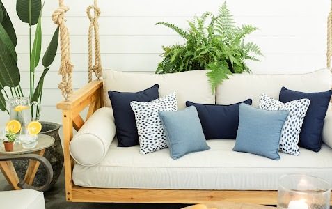 How to Choose Custom Swing Bed Cushions for the Ultimate Outdoor Comfort